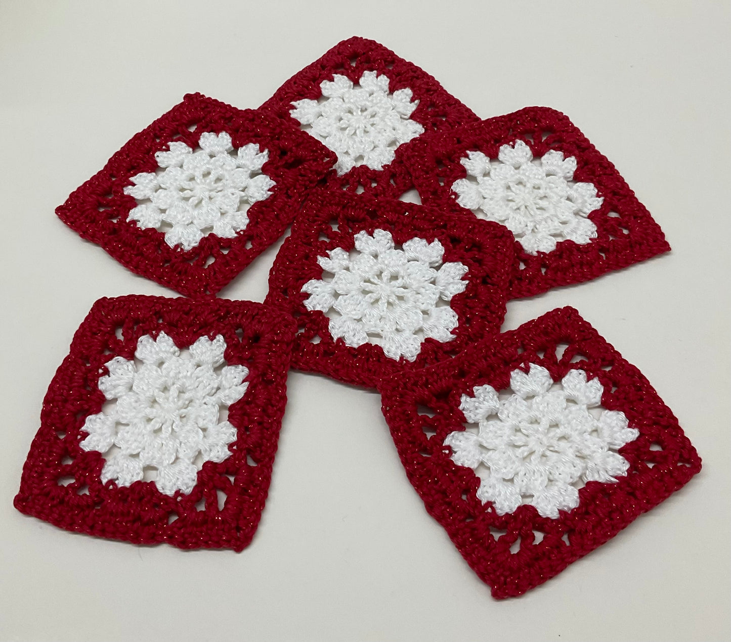 Coasters Crochet :Snow By Yarivi M. Textiles