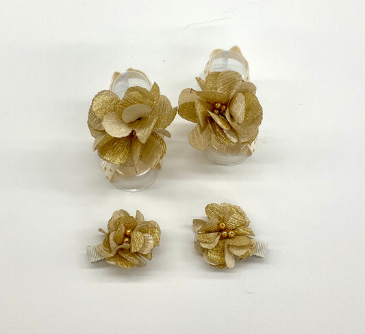 Hair Clips:Briggitte